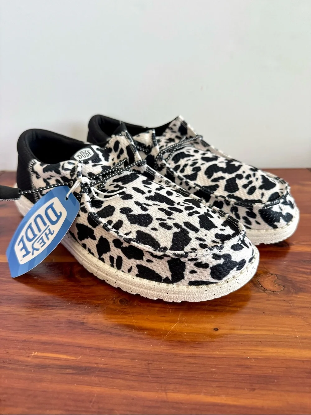 HEY DUDE Wally Funk Party Animal Men’s 10 Black White Cow Print NWT